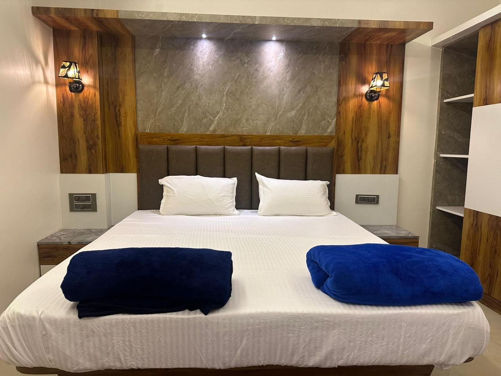 Hotel Yatri Nivas Sagara Extérieur photo